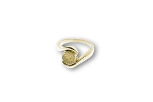 Ring with stroke and round fingerprint 8 mm.