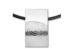 Pendant navette with fingerprint and reservoir for ashes